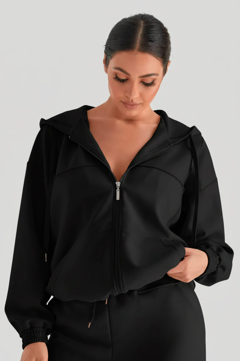 Essential Hoodie – Tijdloze stijl en ultiem comfort